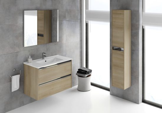 meuble salle de bain-meuble vasque-Juvezen Colonne de rangement murale en bois clair pour salle de bain, ensemble vasque assorti, rénovation Juvezen.